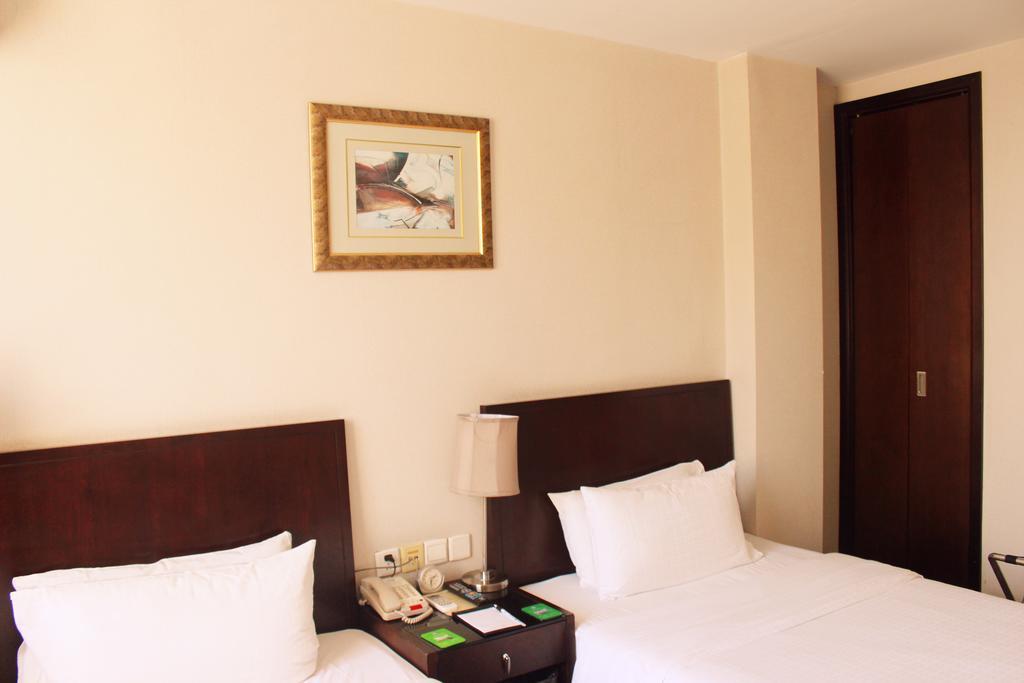 Days Inn Forbidden City Pekin Dış mekan fotoğraf