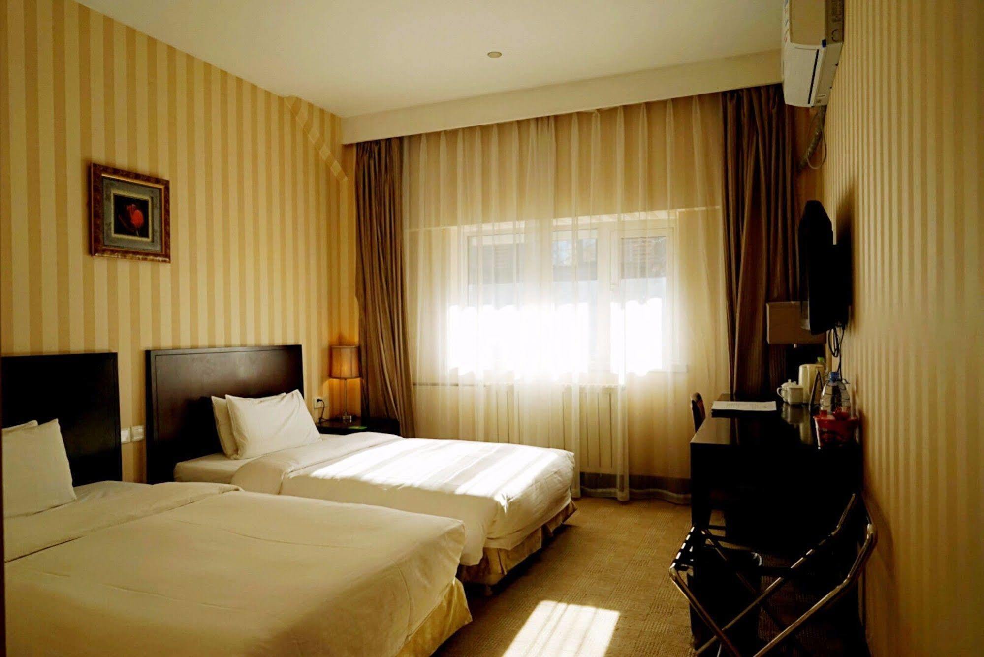 Days Inn Forbidden City Pekin Dış mekan fotoğraf