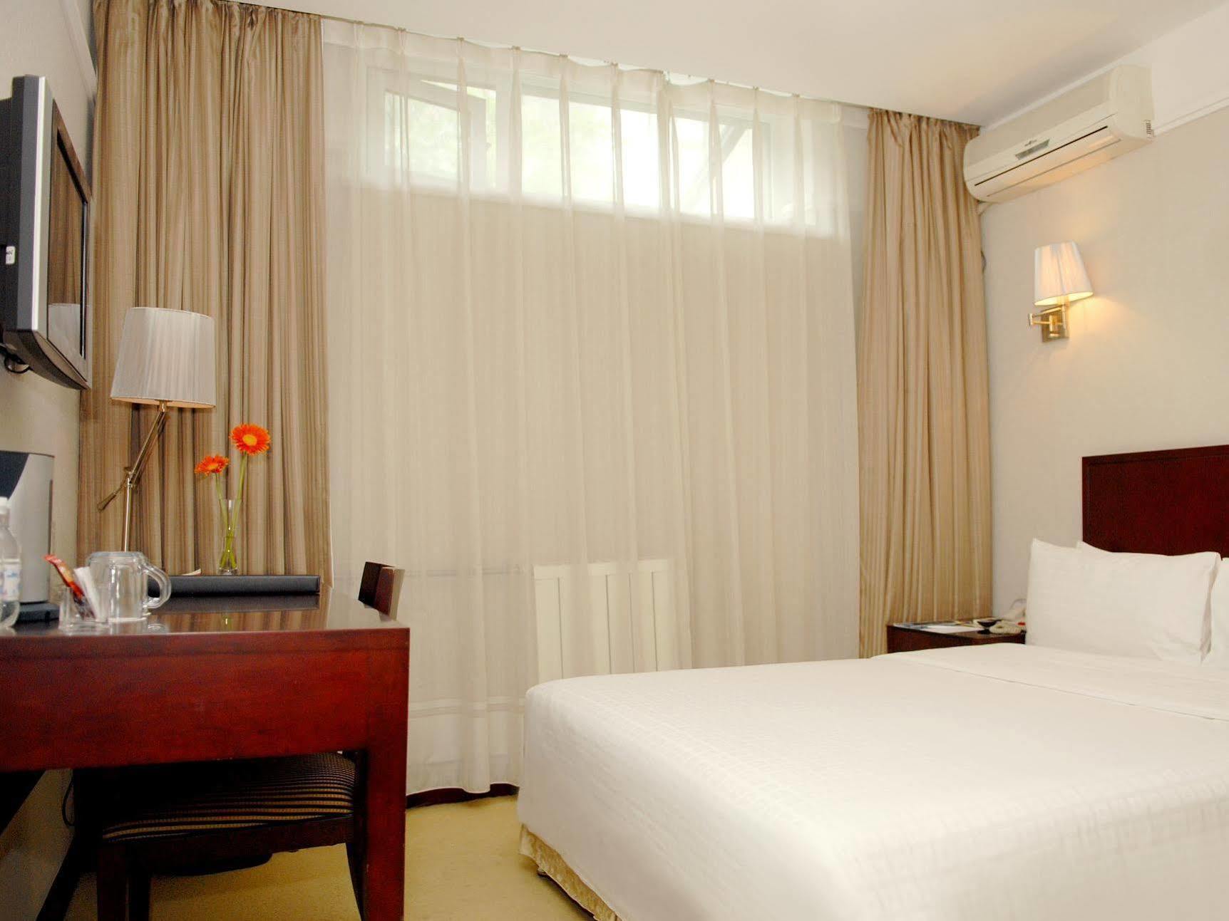 Days Inn Forbidden City Pekin Dış mekan fotoğraf